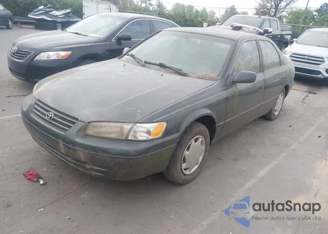 1999 Toyota Camry Ce из США, поврежденный, VIN 4T1BG22K2XU561507